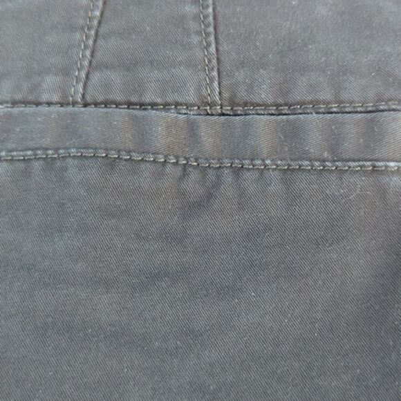 Women's Old Navy 8 M Medium Shorts Chino Khakis Black Stretch 4 Pockets‎ - Picture 8 of 14
